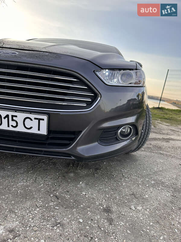 Седан Ford Fusion 2016 в Тернополе