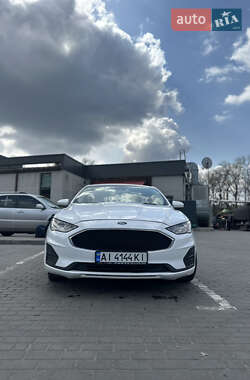 Седан Ford Fusion 2018 в Днепре