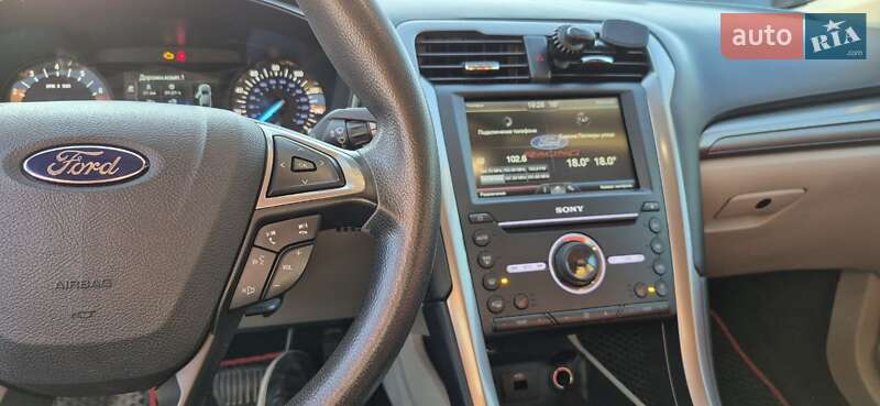 Седан Ford Fusion 2016 в Івано-Франківську