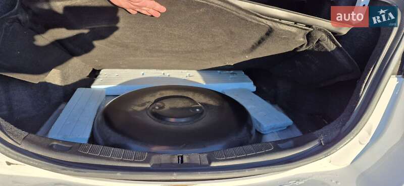 Седан Ford Fusion 2016 в Івано-Франківську