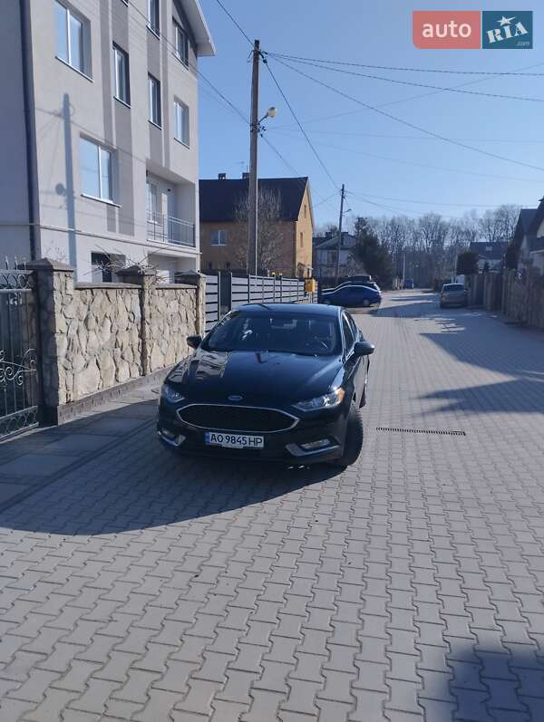 Седан Ford Fusion 2017 в Львове