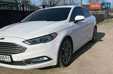 Седан Ford Fusion 2016 в 