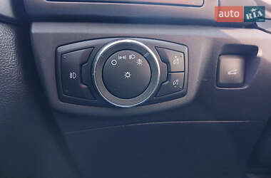 Седан Ford Fusion 2015 в 
