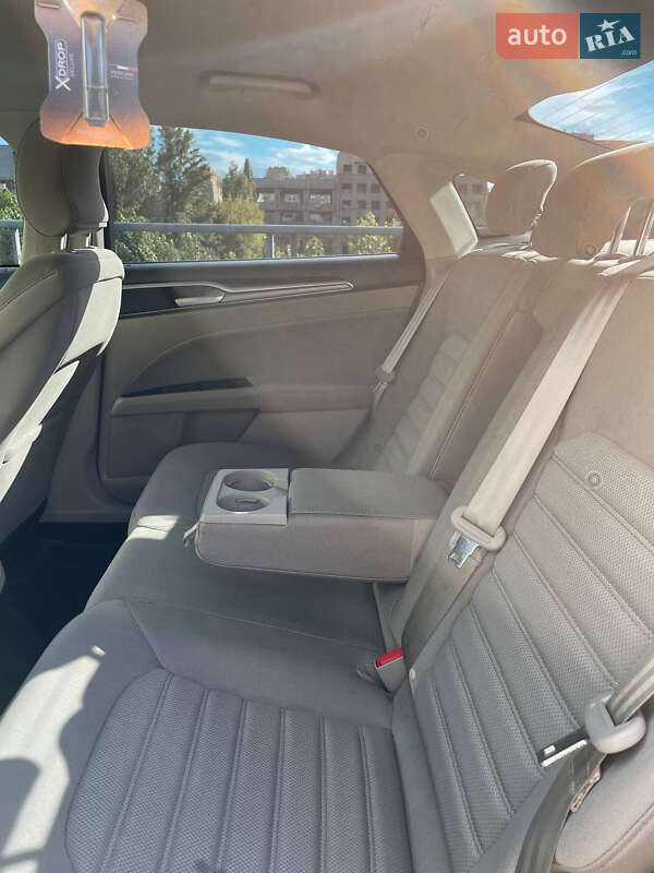 Седан Ford Fusion 2018 в Хмельницком