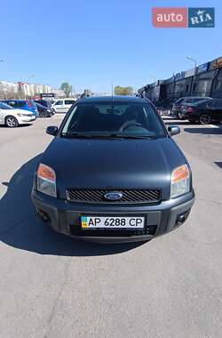 Хэтчбек Ford Fusion 2008 в 