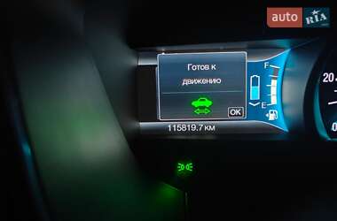 Седан Ford Fusion 2019 в 