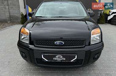 Хетчбек Ford Fusion 2010 в 