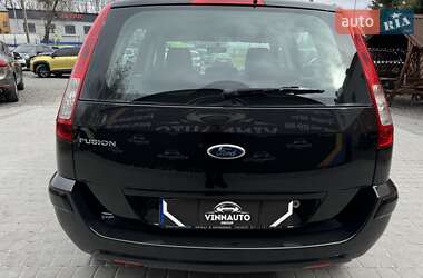 Хетчбек Ford Fusion 2010 в 