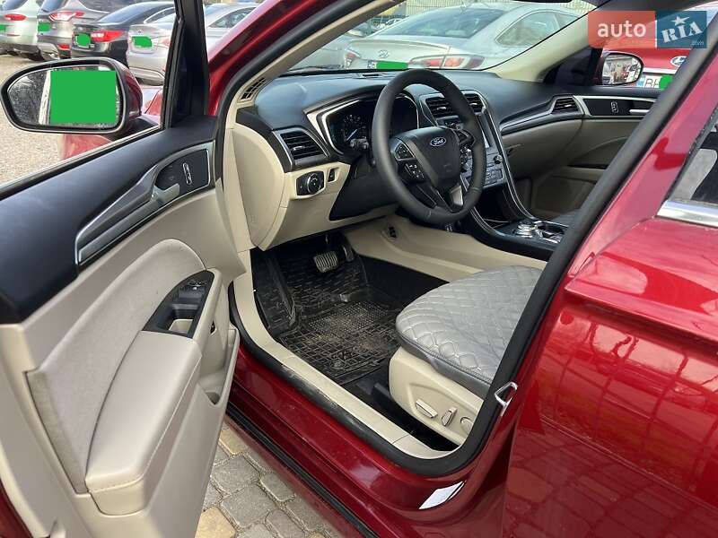 Седан Ford Fusion 2019 в Одессе