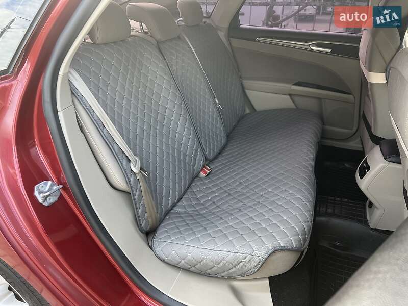Седан Ford Fusion 2019 в Одессе