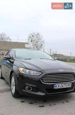 Седан Ford Fusion 2013 в 