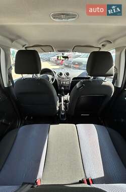 Хэтчбек Ford Fusion 2009 в 