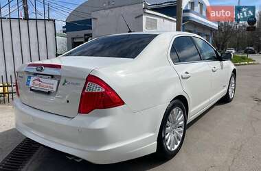 Седан Ford Fusion 2011 в 