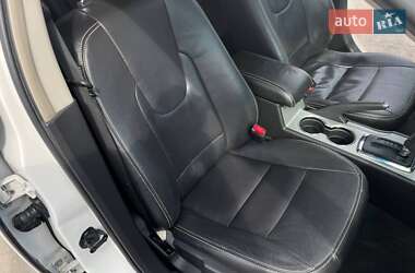 Седан Ford Fusion 2011 в 