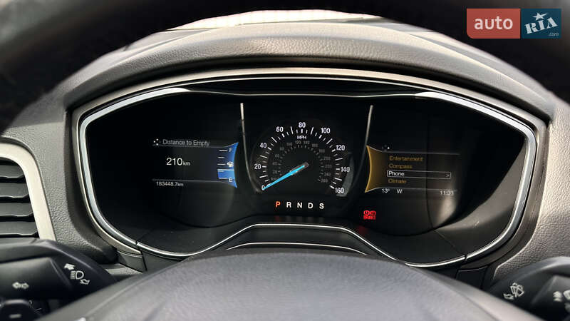 Седан Ford Fusion 2015 в Гайсину
