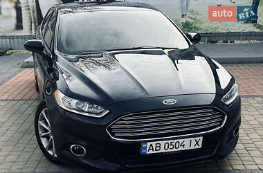 Седан Ford Fusion 2014 в 