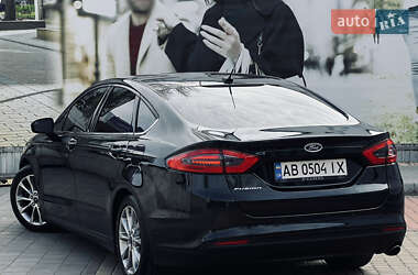 Седан Ford Fusion 2014 в 