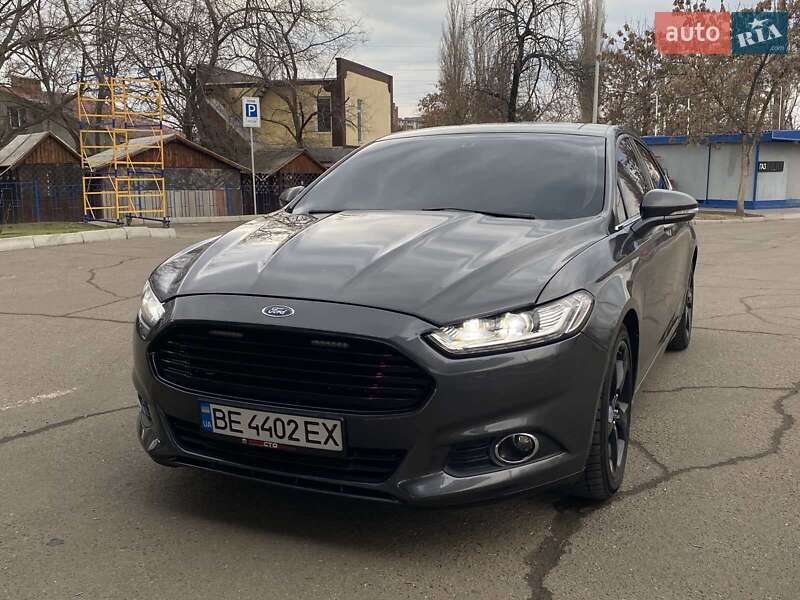 Седан Ford Fusion 2015 в Миколаєві
