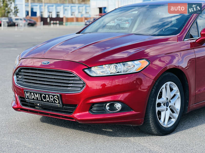Седан Ford Fusion 2014 в Харкові