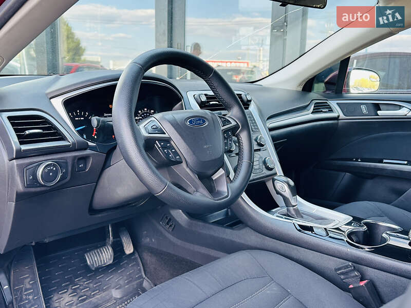 Седан Ford Fusion 2014 в Харкові