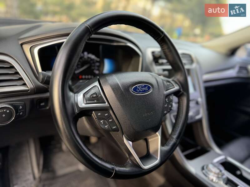 Седан Ford Fusion 2016 в Одессе