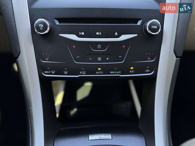 Седан Ford Fusion 2013 в Днепре