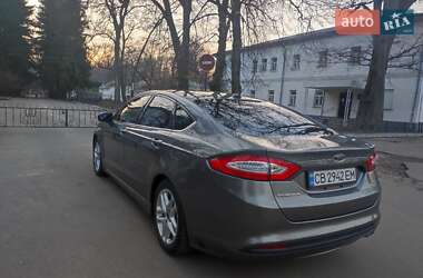 Седан Ford Fusion 2014 в 
