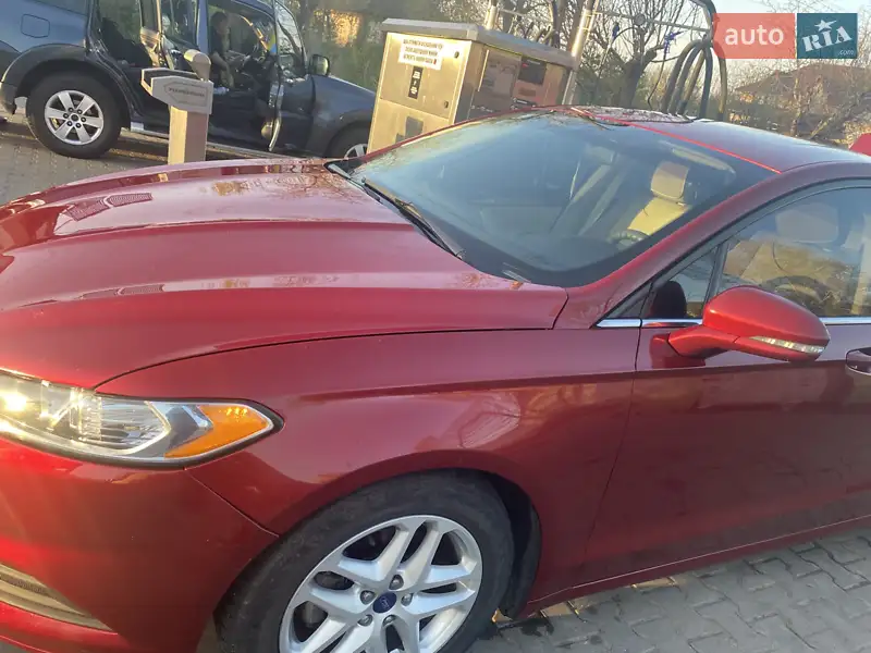 Ford Fusion 2015