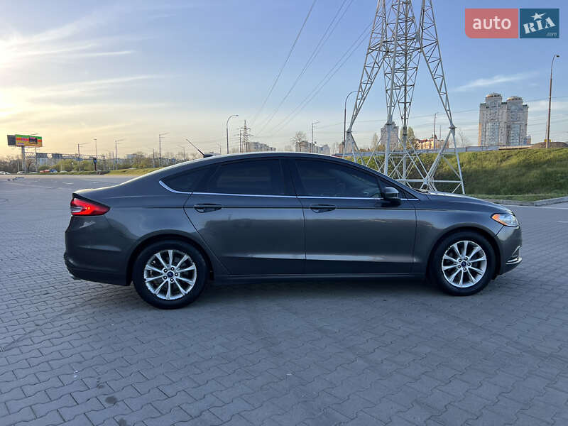 Седан Ford Fusion 2016 в Киеве