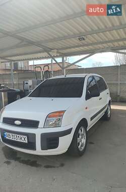 Хэтчбек Ford Fusion 2008 в 