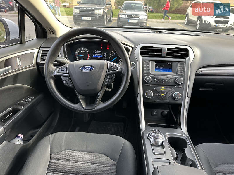 Седан Ford Fusion 2016 в Киеве