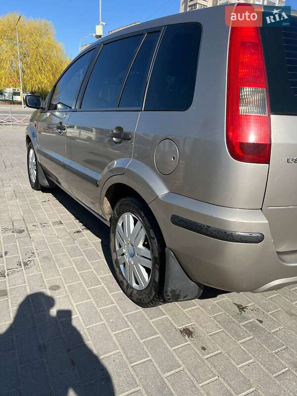 Хетчбек Ford Fusion 2003 в Вінниці