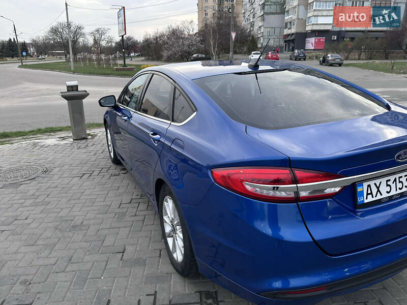 Седан Ford Fusion 2016 в Киеве фото 6 Седан Ford Fusion 2016 в Киеве