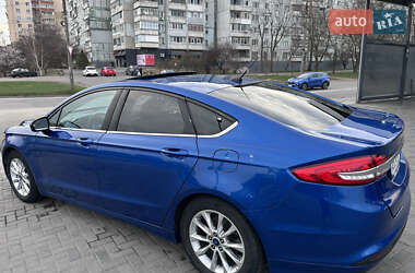 Седан Ford Fusion 2016 в  фото 15 Седан Ford Fusion 2016 в