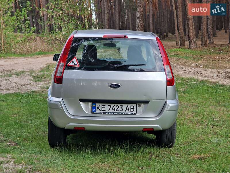 Хэтчбек Ford Fusion 2010 в Харькове