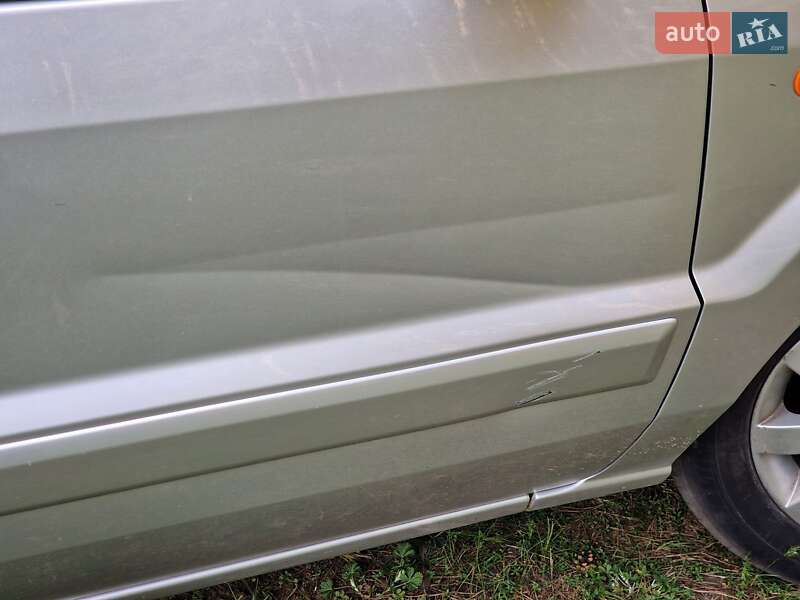 Хэтчбек Ford Fusion 2010 в Харькове