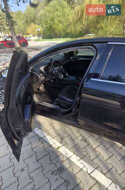 Седан Ford Fusion 2014 в 