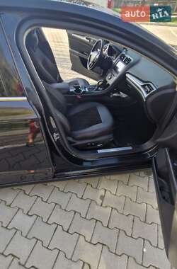 Седан Ford Fusion 2014 в 