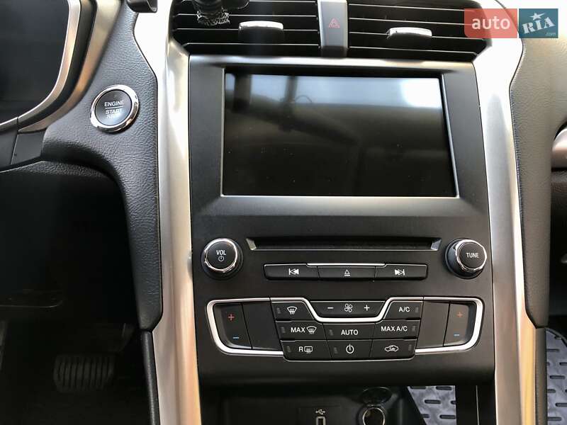 Седан Ford Fusion 2018 в Киеве