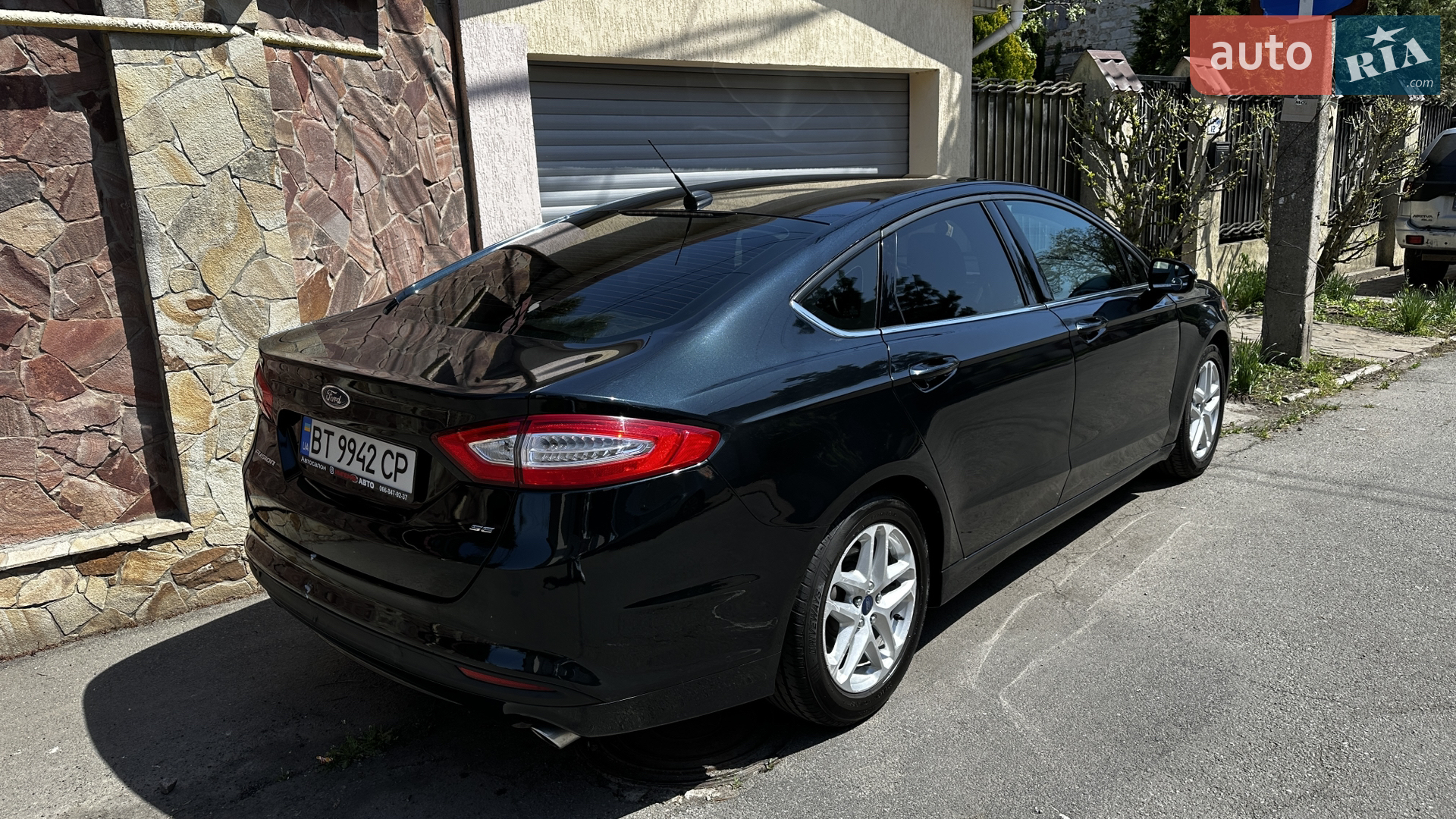 2014 Ford Fusion - мініатюра 23