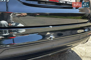 Седан Ford Fusion 2014 в 
