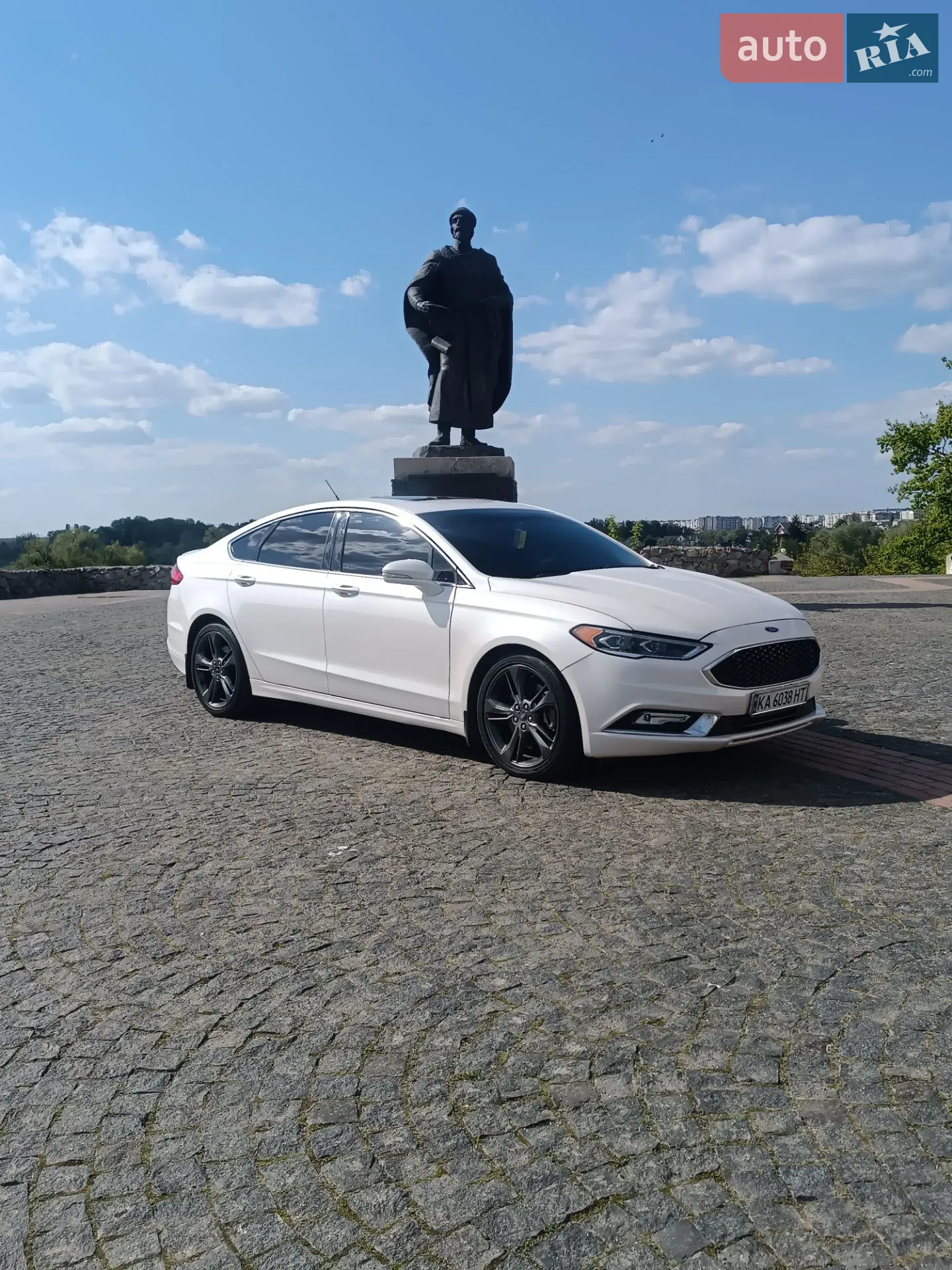 2016 Ford Fusion - мініатюра 18