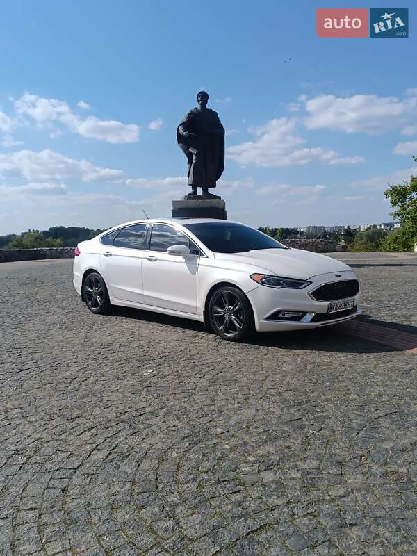 Седан Ford Fusion 2016 в Белой Церкви