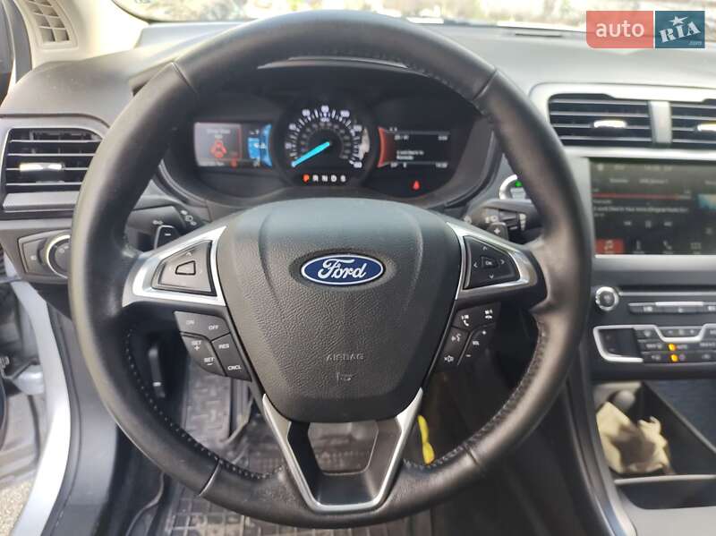 Седан Ford Fusion 2018 в Киеве