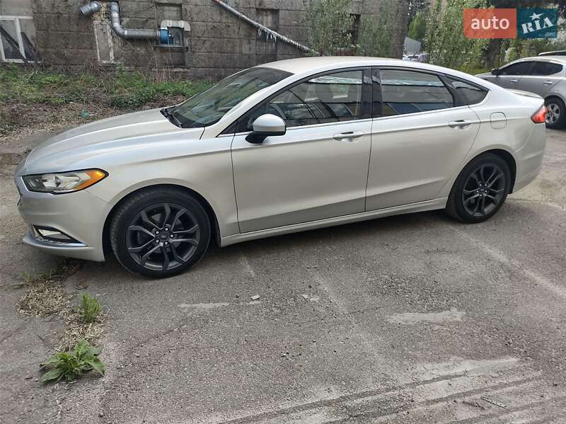 Ford Fusion 2018
