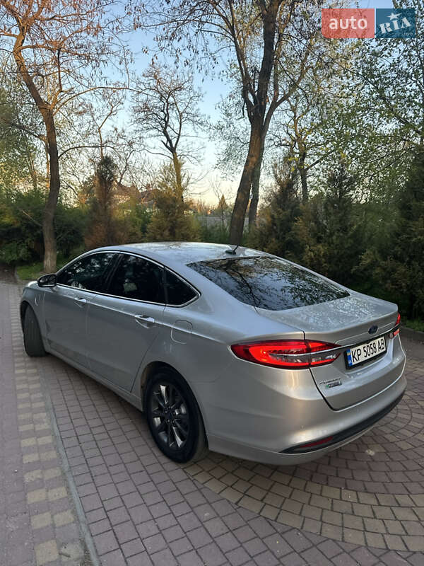 Седан Ford Fusion 2018 в Запорожье