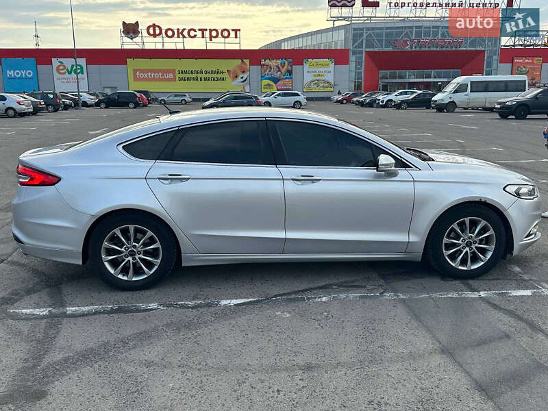 Седан Ford Fusion 2017 в Рівному