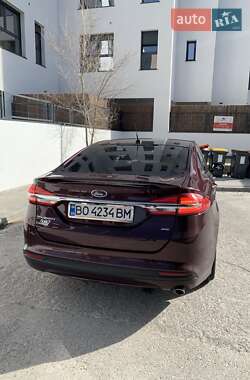 Седан Ford Fusion 2017 в 