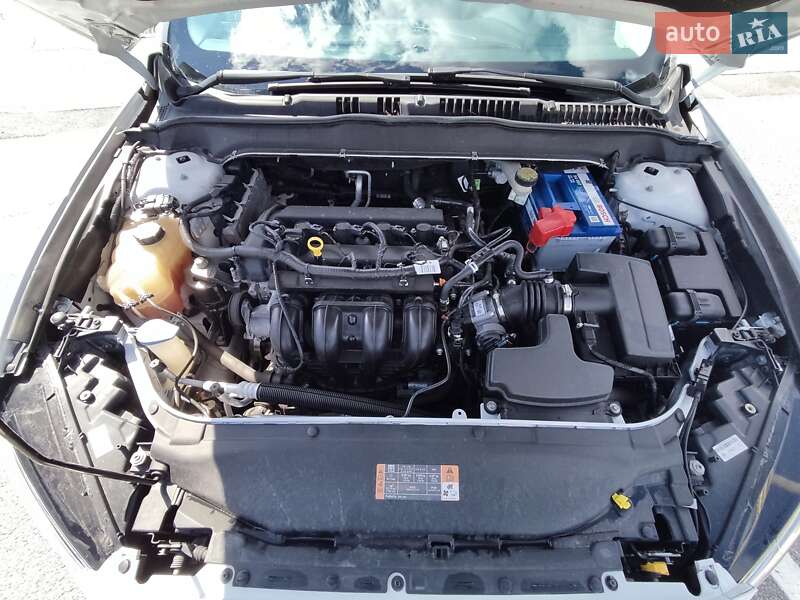 Седан Ford Fusion 2016 в Києві