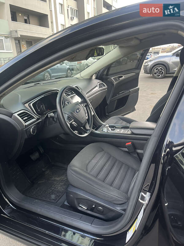 Седан Ford Fusion 2019 в Харькове